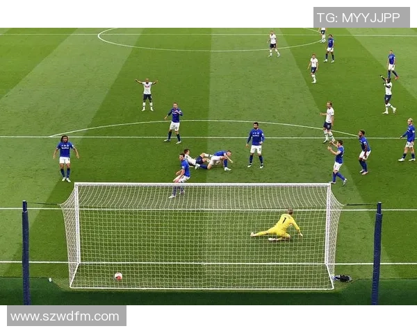 日本球星视角解析足球技巧与战术之美