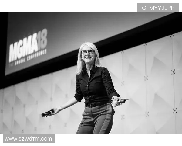 足球明星背后的女人:她们如何影响球员的事业与人生